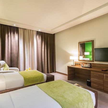 Mena Hotel Tabuk Zewnętrze zdjęcie