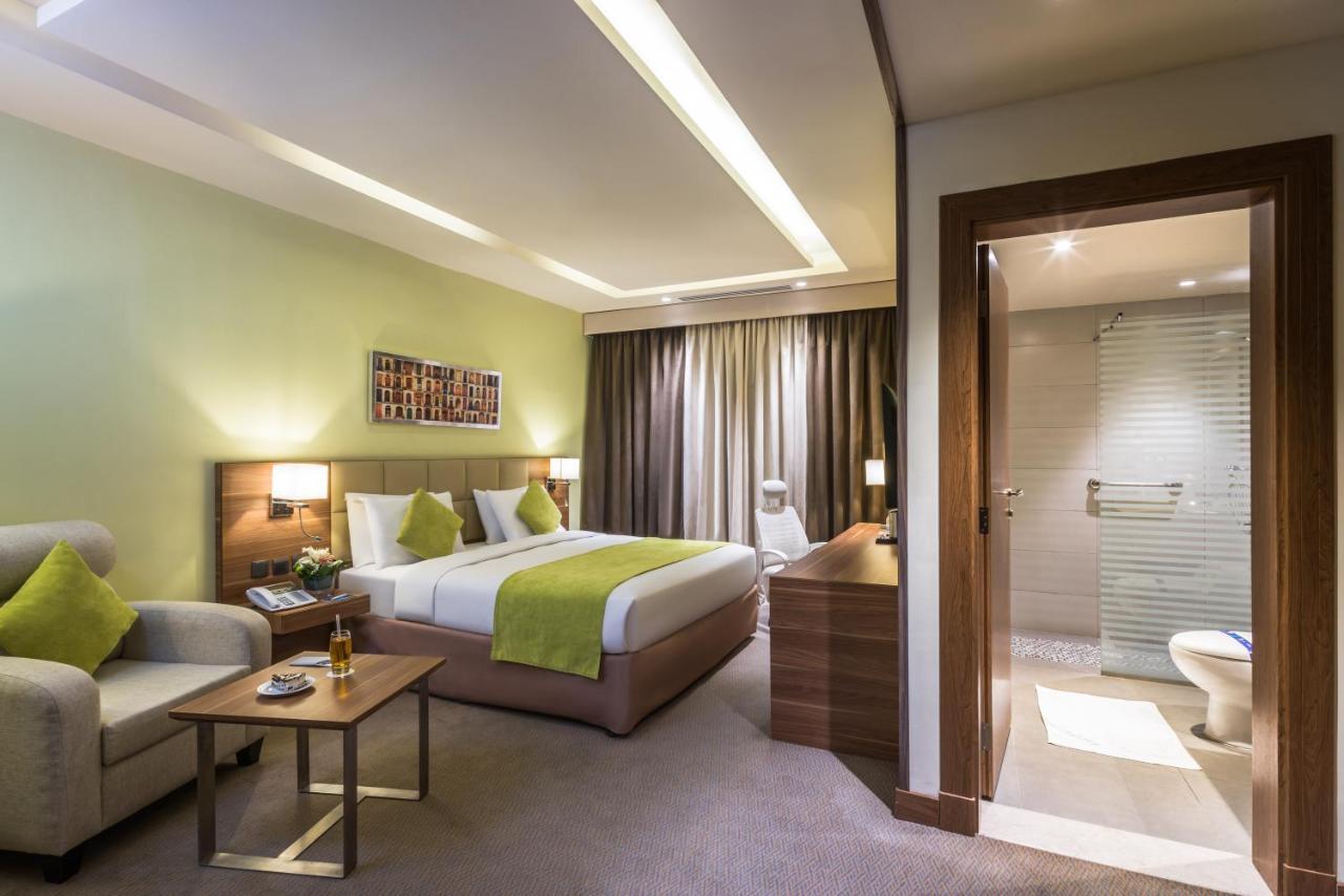 Mena Hotel Tabuk Zewnętrze zdjęcie