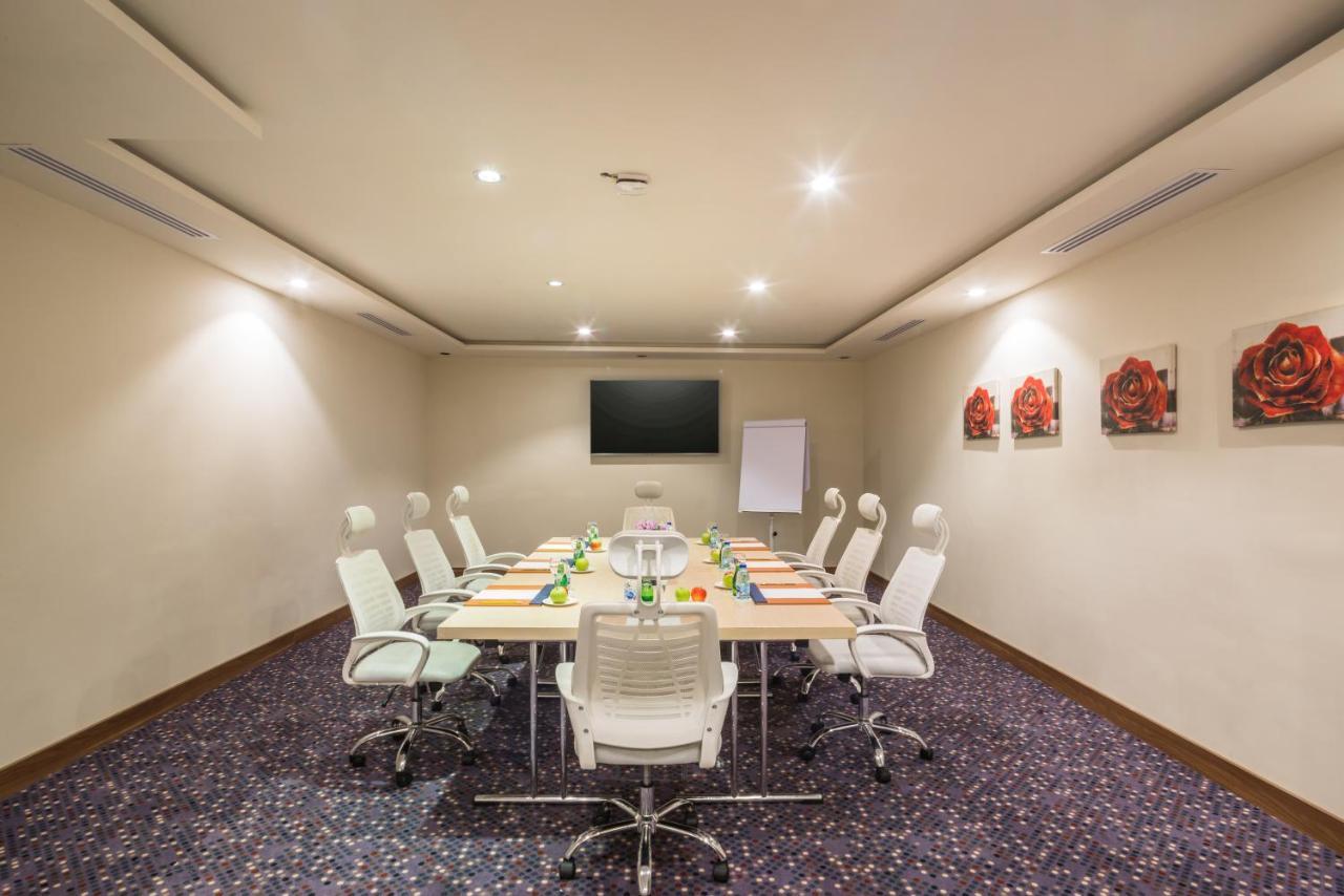 Mena Hotel Tabuk Zewnętrze zdjęcie