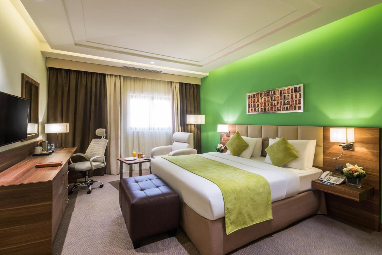 Mena Hotel Tabuk Zewnętrze zdjęcie