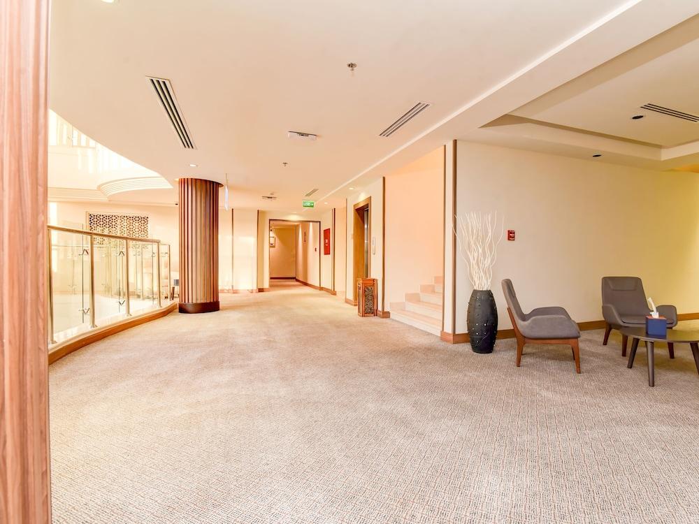 Mena Hotel Tabuk Zewnętrze zdjęcie